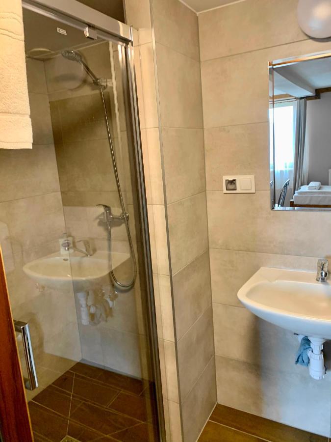 Bed and Breakfast Osrodek Wypoczynkowy U Bartka Czerwienne Esterno foto
