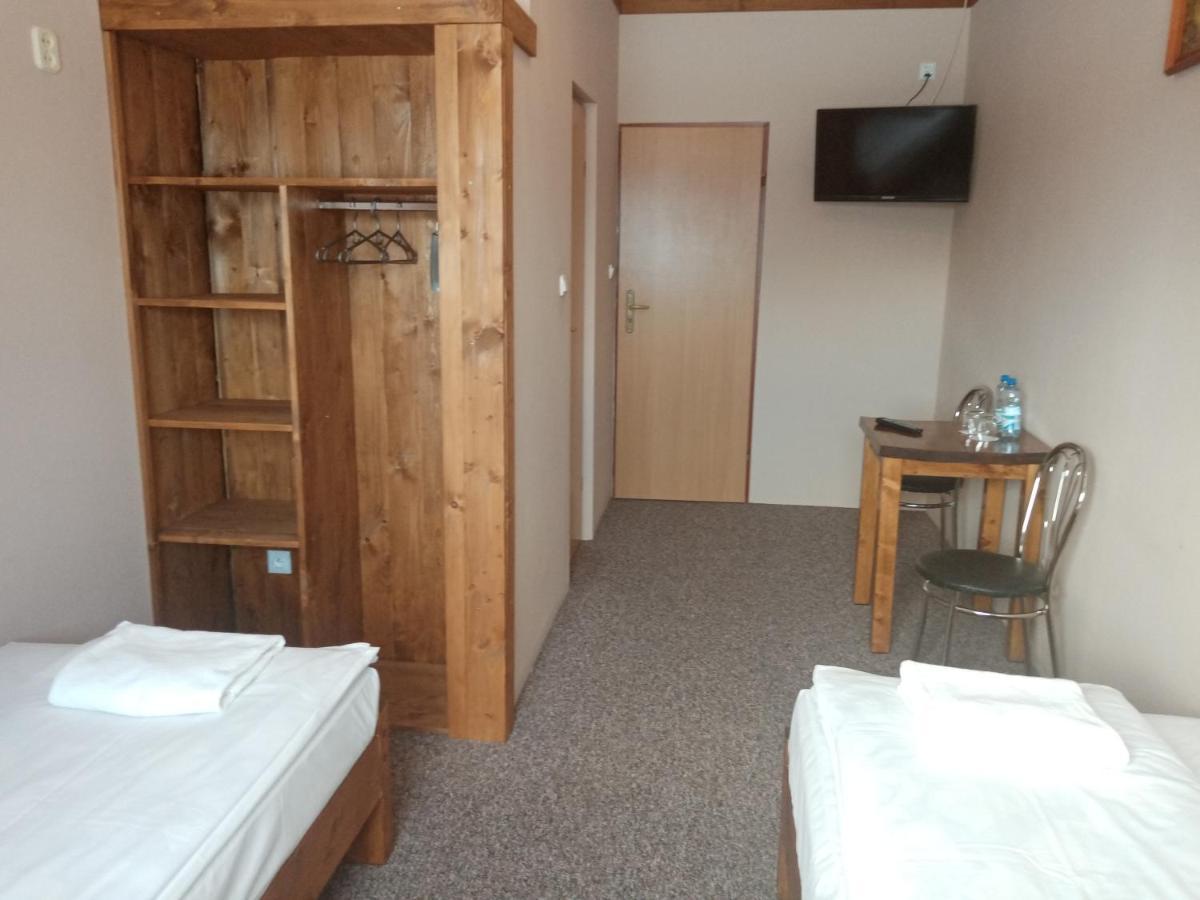 Bed and Breakfast Osrodek Wypoczynkowy U Bartka Czerwienne Esterno foto