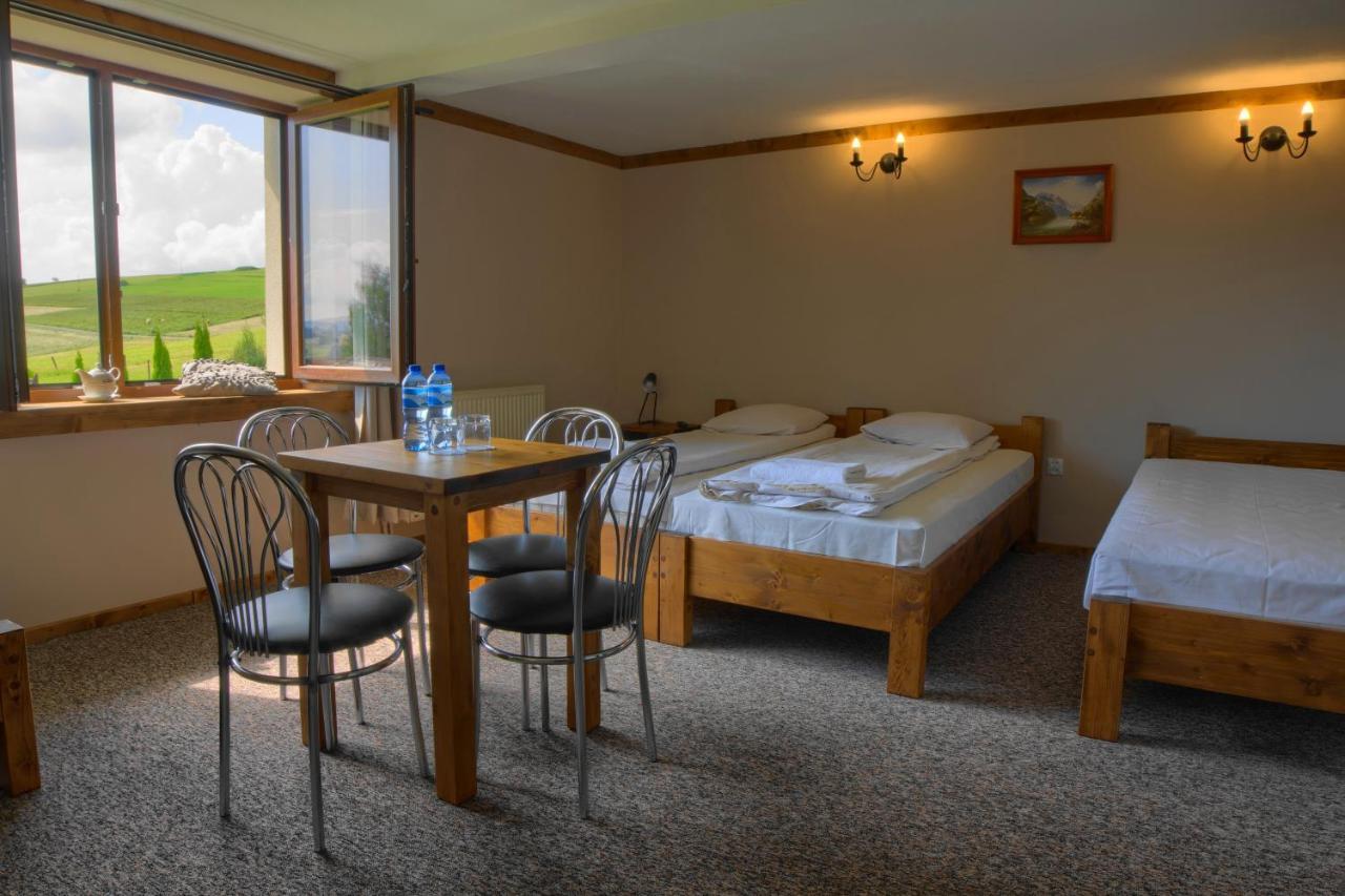 Bed and Breakfast Osrodek Wypoczynkowy U Bartka Czerwienne Esterno foto